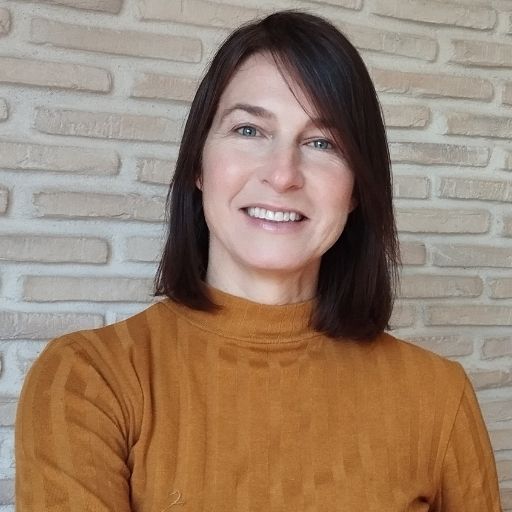 Ruth Benavides